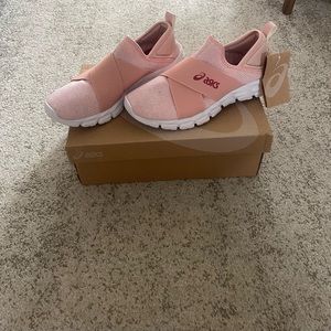 ASICS Sports Style Quantum Lyte Slip-On